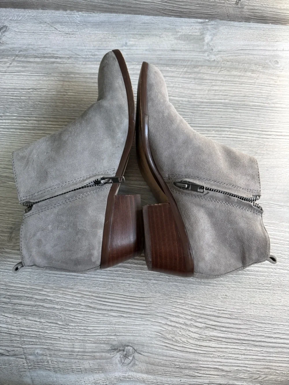 J.Crew Sawyer Women's leather Suede Ankle Bootie in Light Graphite Gray size 6.5